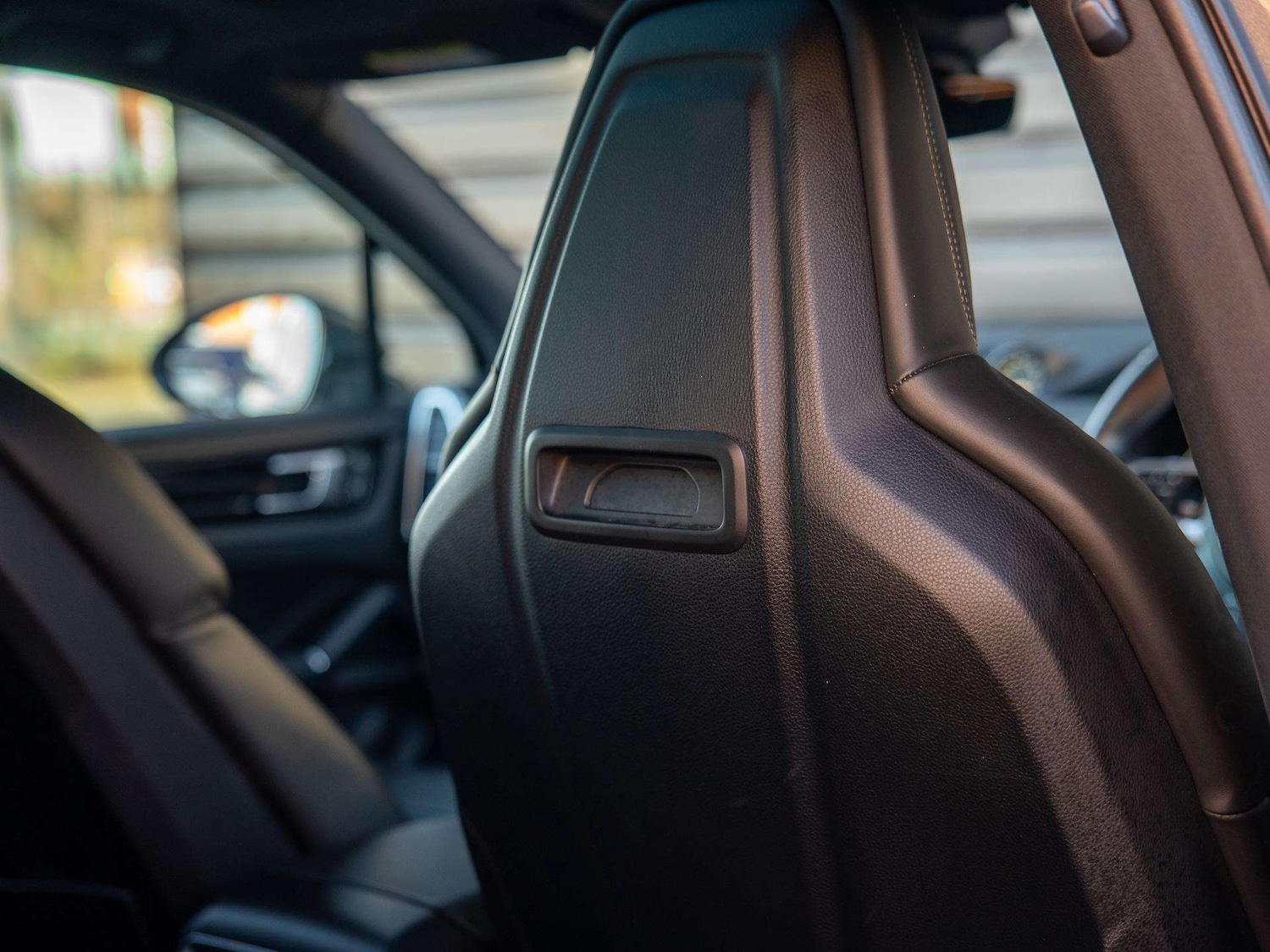 Used Porsche Cayenne 2023 for sale - 77018847: Photo 11