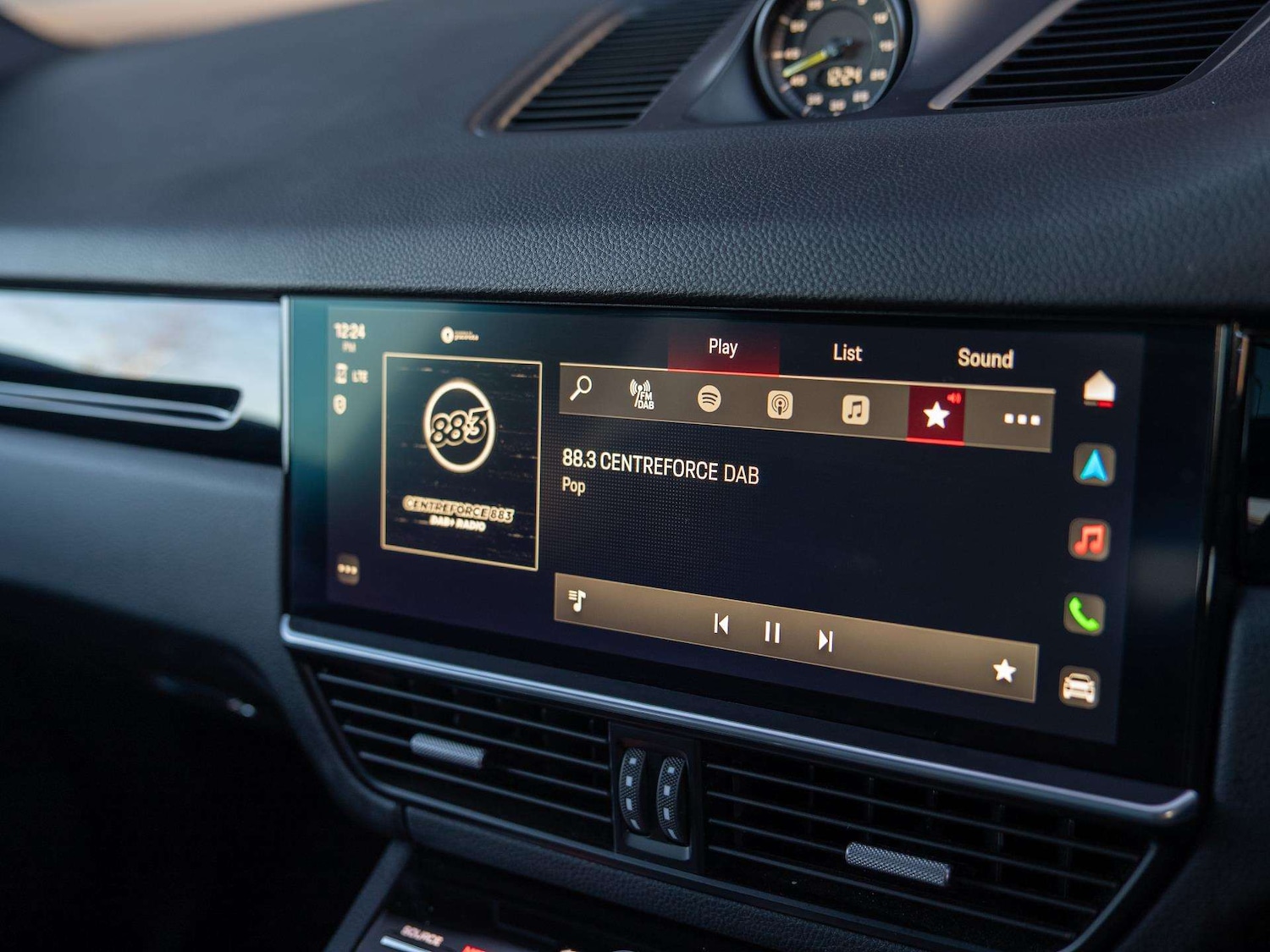 Used Porsche Cayenne 2023 for sale - 77018847: Photo 15