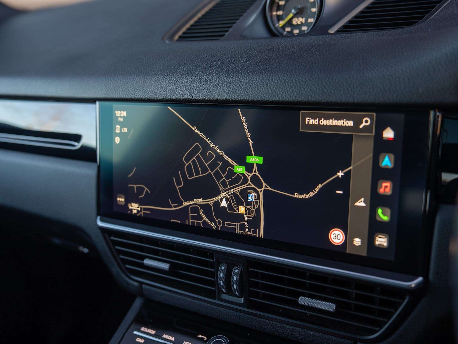 Used Porsche Cayenne 2023 for sale - 77018847: Photo 18