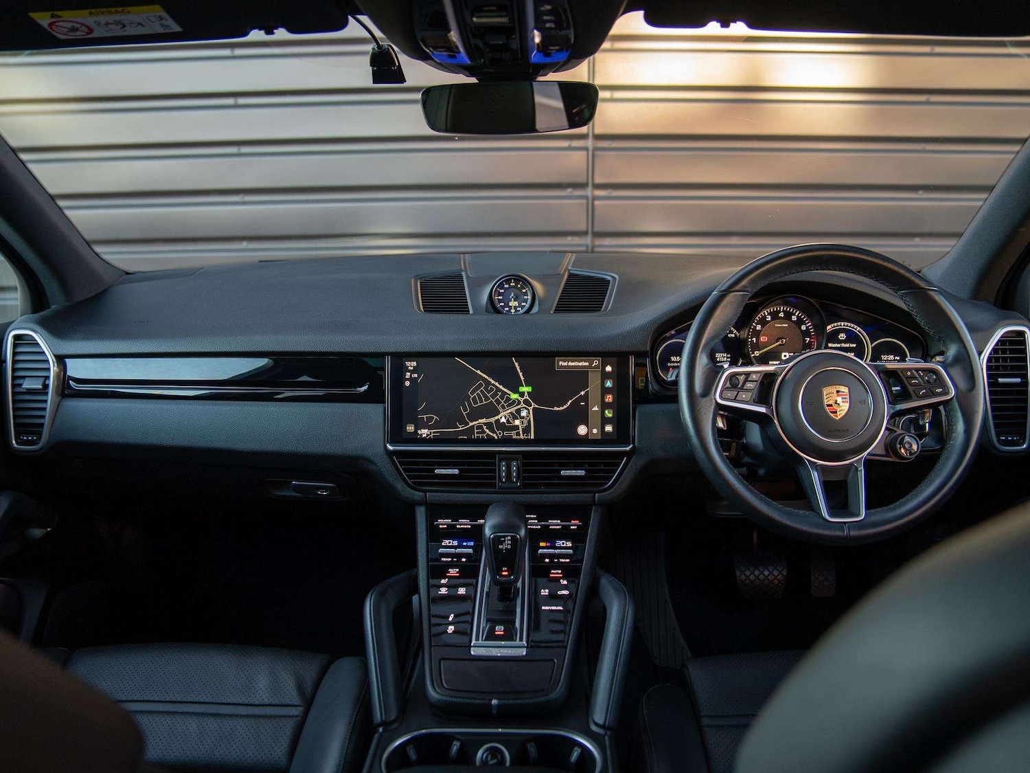 Used Porsche Cayenne 2023 for sale - 77018847: Photo 2