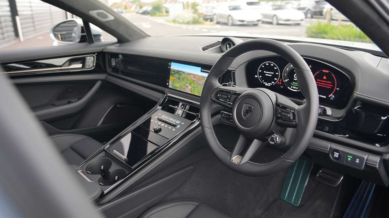 Used Porsche Panamera 2024 for sale - 75216880: Photo 9