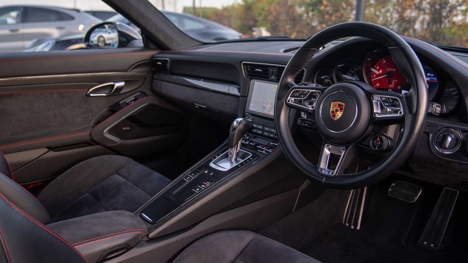 Used Porsche 911 2017 for sale - 76661921: Photo 3