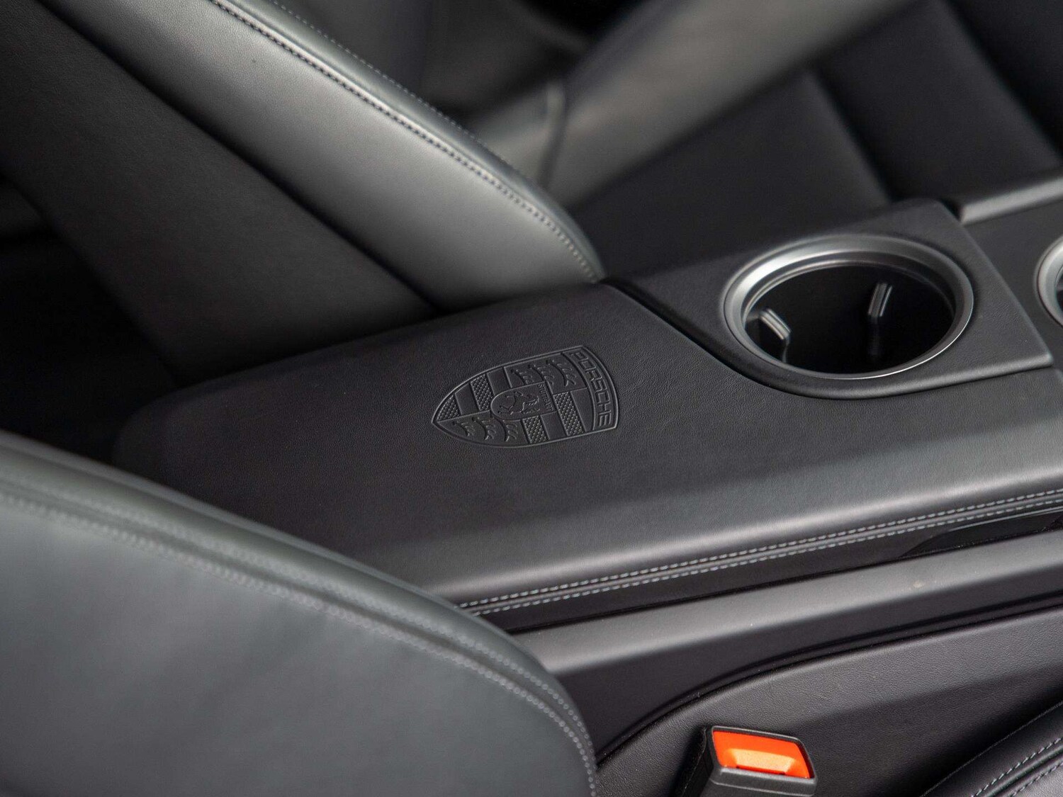 Used Porsche Taycan 2024 for sale - 77232918: Photo 13