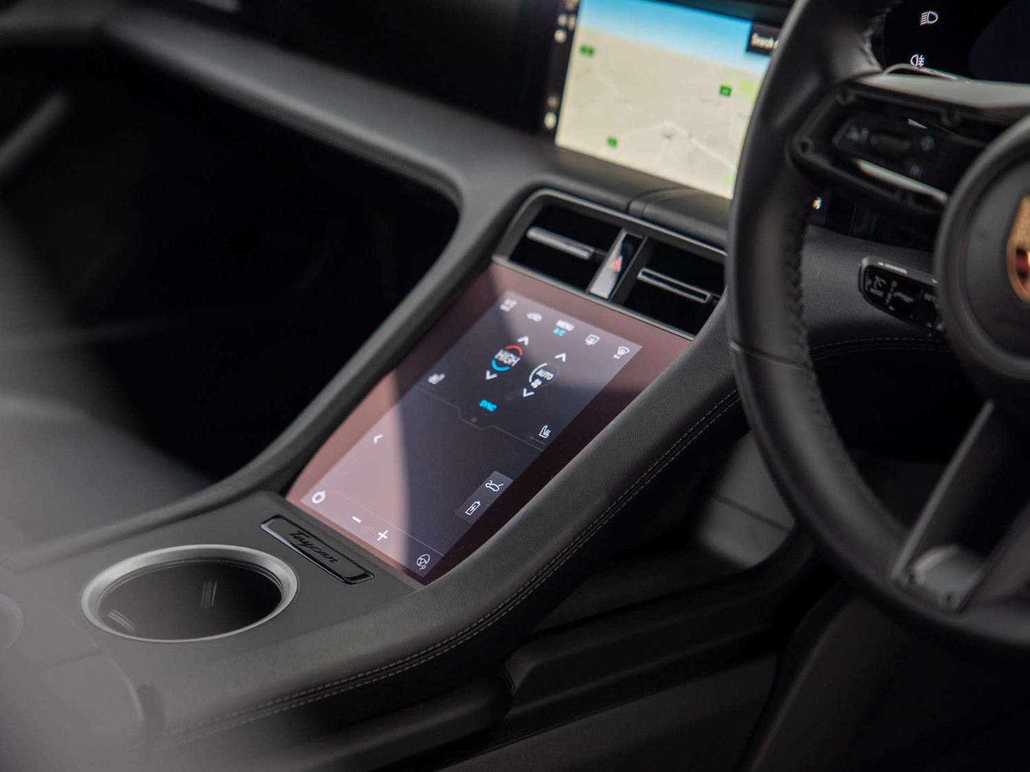 Used Porsche Taycan 2024 for sale - 77232918: Photo 17