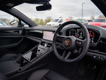 Used Porsche Panamera 2026 for sale - 78077196: Photo