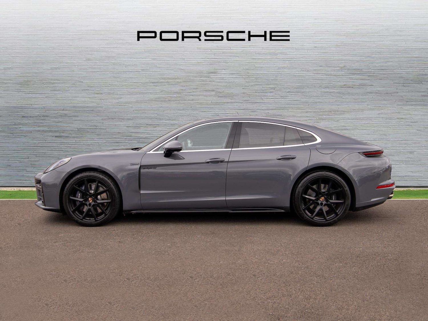 Used Porsche Panamera 2026 for sale - 78077196: Photo 5