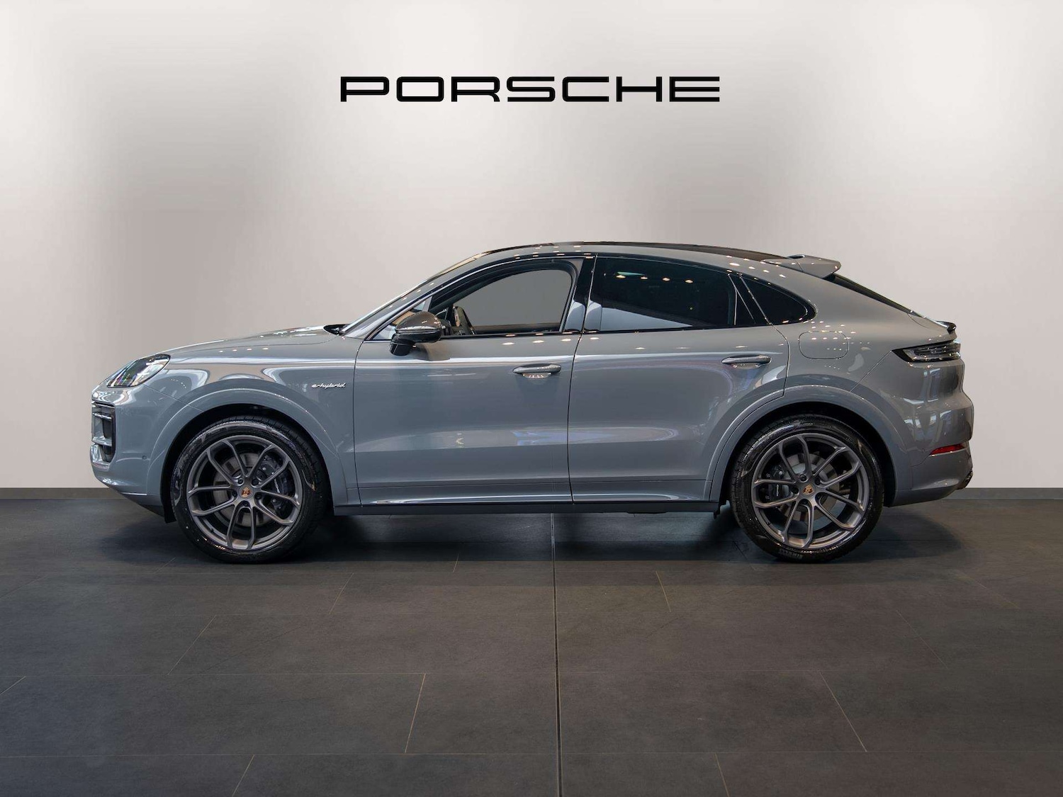 Used Porsche Cayenne 2026 for sale - 77458634: Photo 3