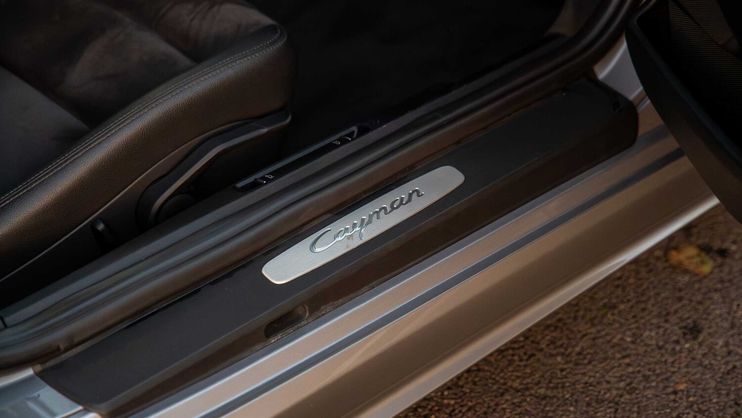 Used Porsche Cayman 2018 for sale - 77527106: Photo 29