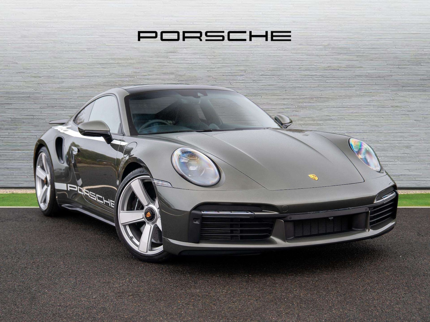 Used Porsche 911 2024 for sale - 76692075: Photo 1