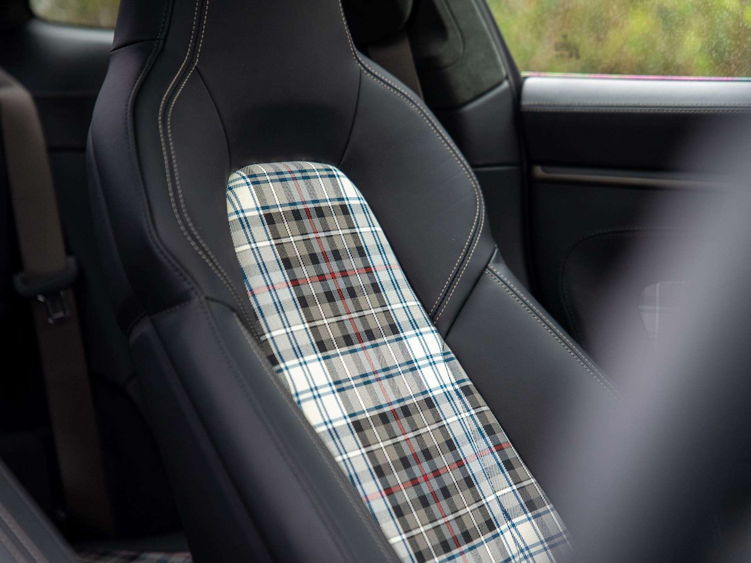 Used Porsche 911 2024 for sale - 76692075: Photo 11