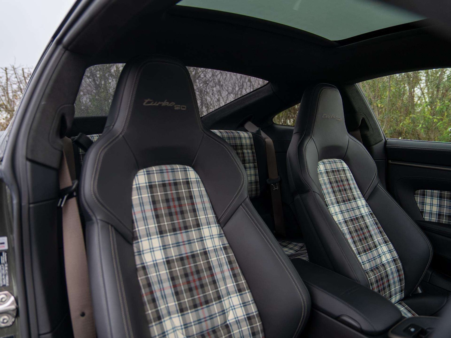 Used Porsche 911 2024 for sale - 76692075: Photo 12