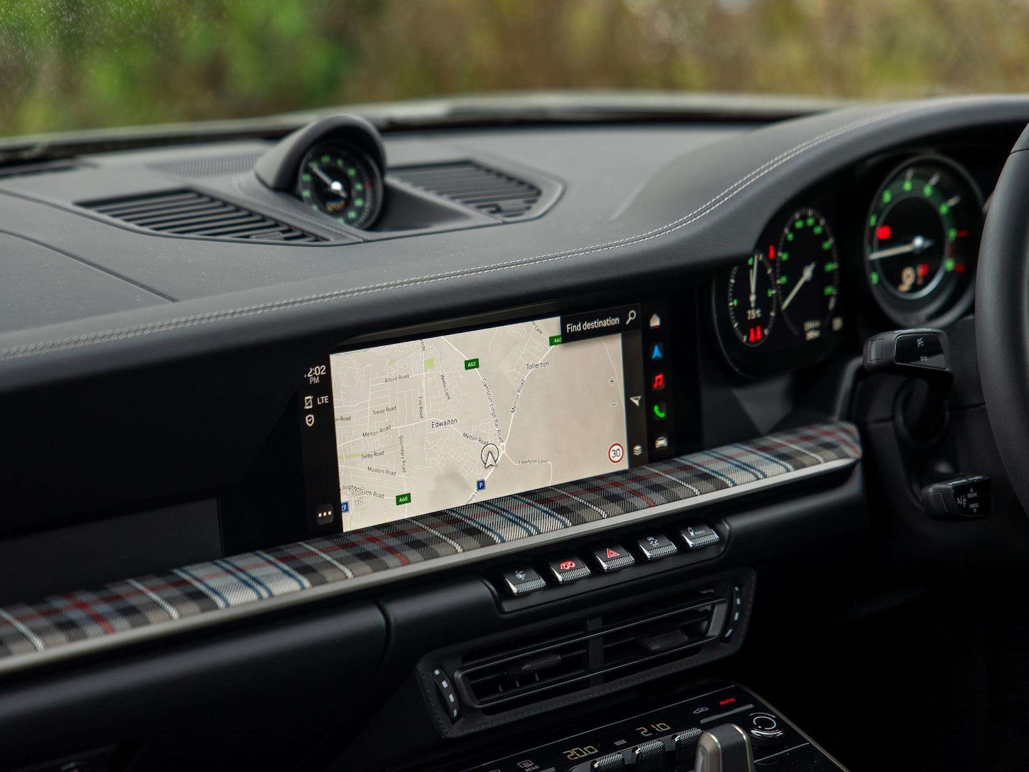 Used Porsche 911 2024 for sale - 76692075: Photo 15