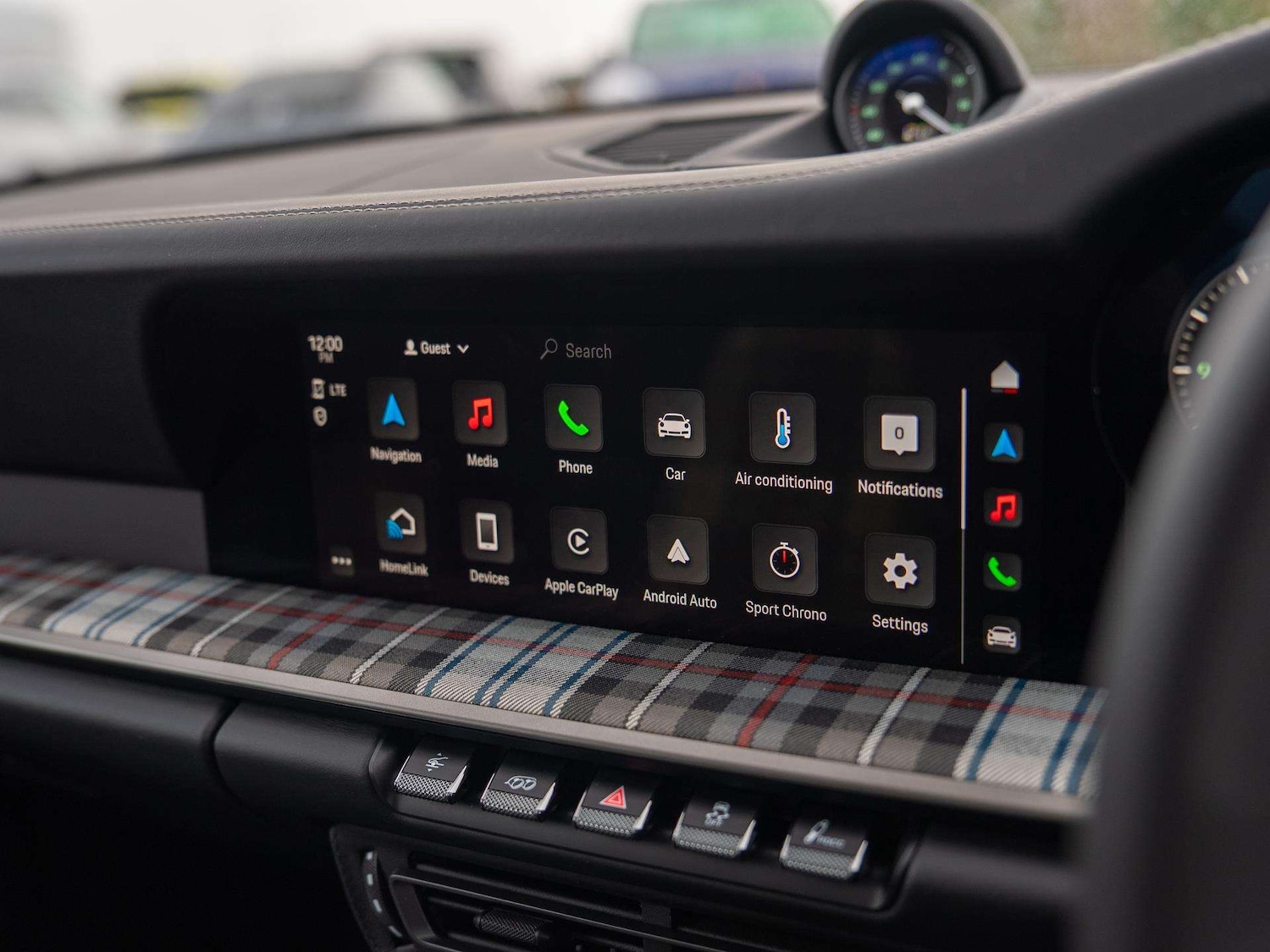 Used Porsche 911 2024 for sale - 76692075: Photo 19