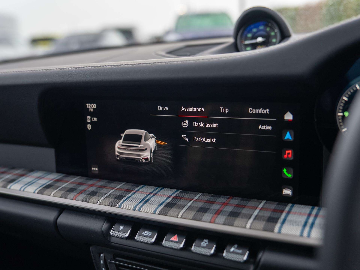 Used Porsche 911 2024 for sale - 76692075: Photo 22