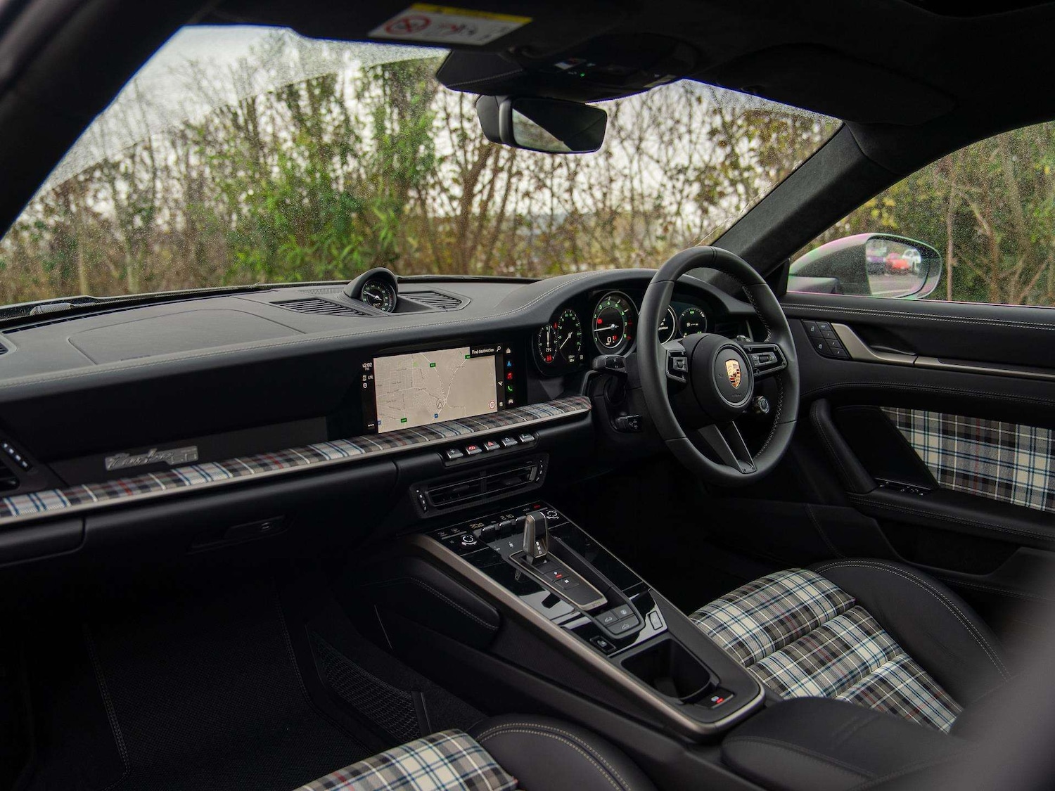 Used Porsche 911 2024 for sale - 76692075: Photo 3