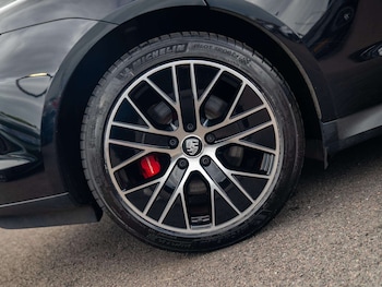 Used Porsche Taycan 2023 for sale - 78651384: Photo