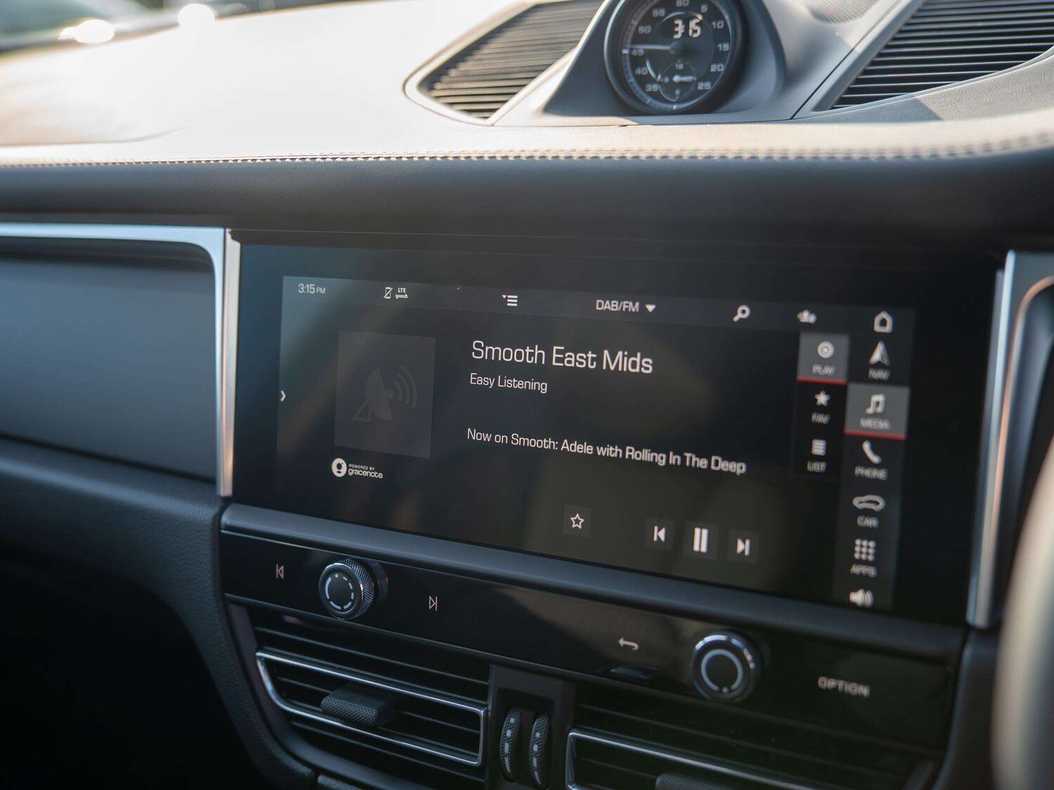 Used Porsche Macan 2026 for sale - 78023979: Photo 16