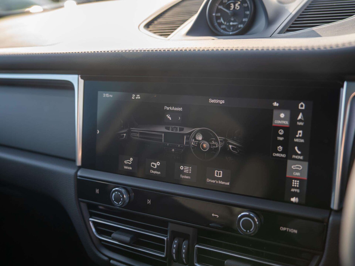 Used Porsche Macan 2026 for sale - 78023979: Photo 17