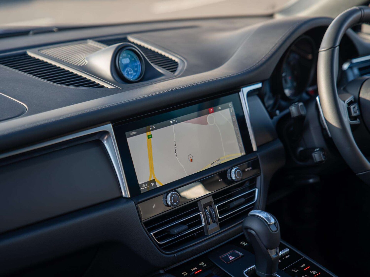 Used Porsche Macan 2026 for sale - 78023979: Photo 20