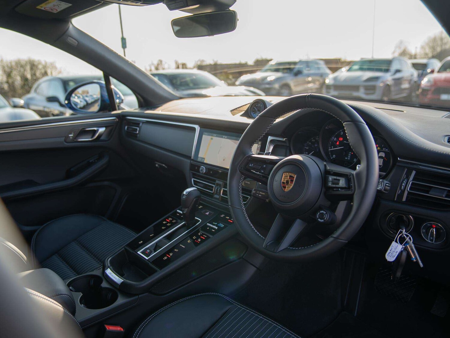 Used Porsche Macan 2026 for sale - 78023979: Photo 7