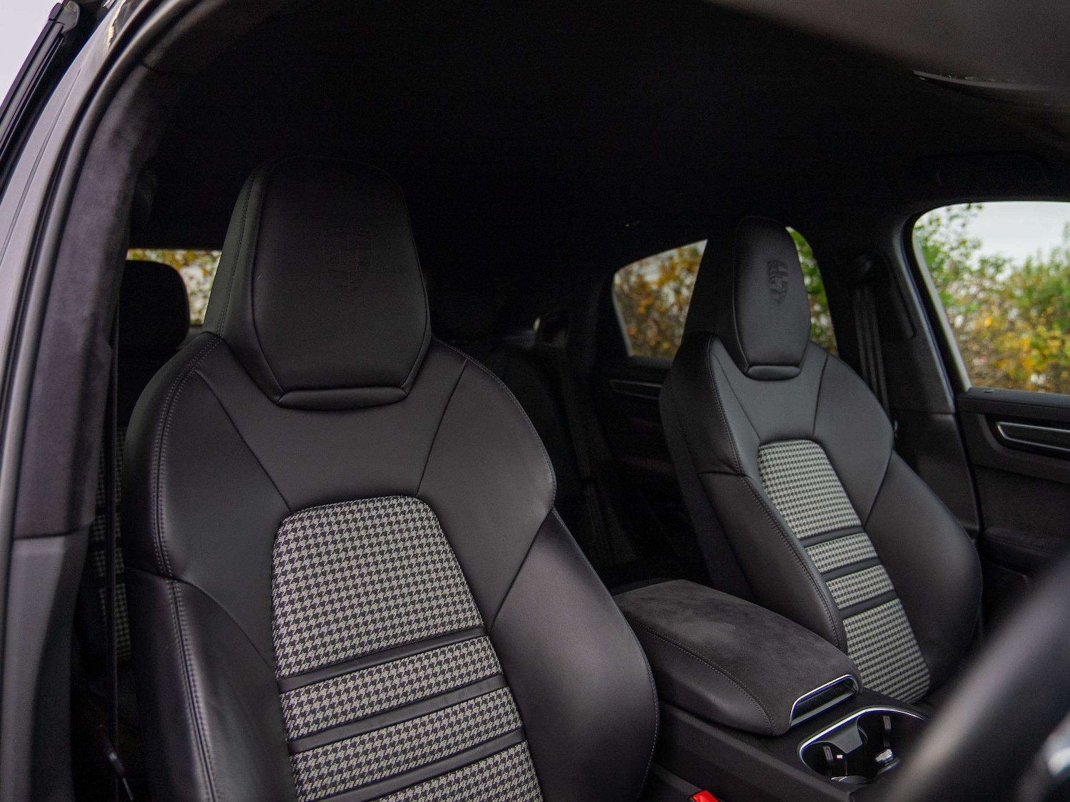 Used Porsche Cayenne 2023 for sale - 77316509: Photo 8