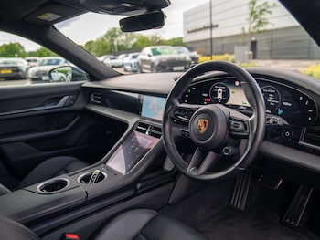 Used Porsche Taycan 2022 for sale - 78869583: Photo