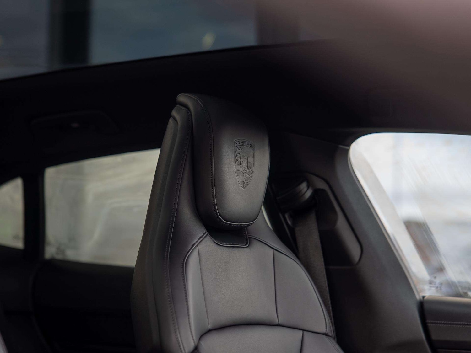 Used Porsche Taycan 2023 for sale - 77134900: Photo 12