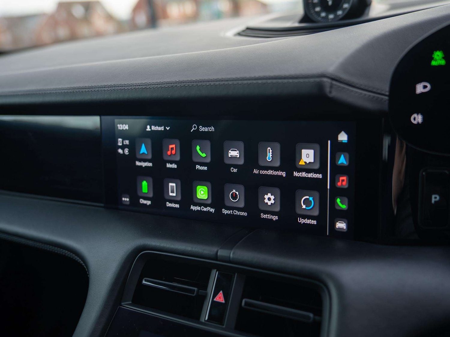 Used Porsche Taycan 2023 for sale - 77134900: Photo 21