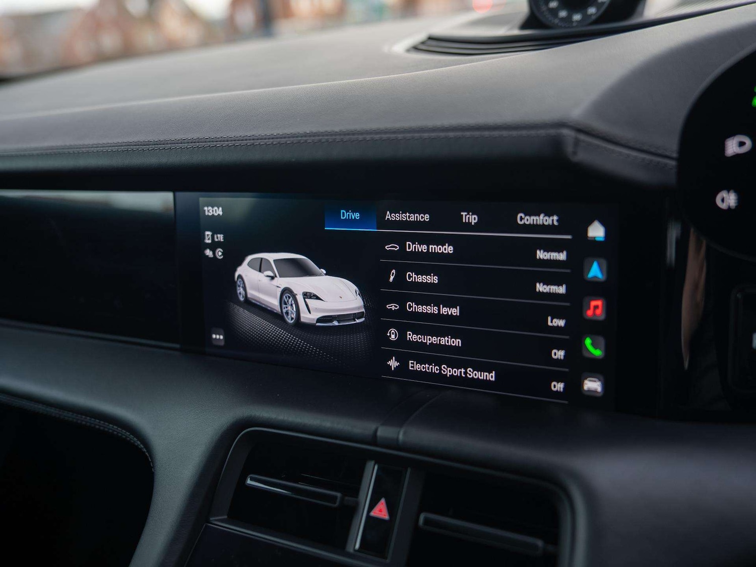 Used Porsche Taycan 2023 for sale - 77134900: Photo 23