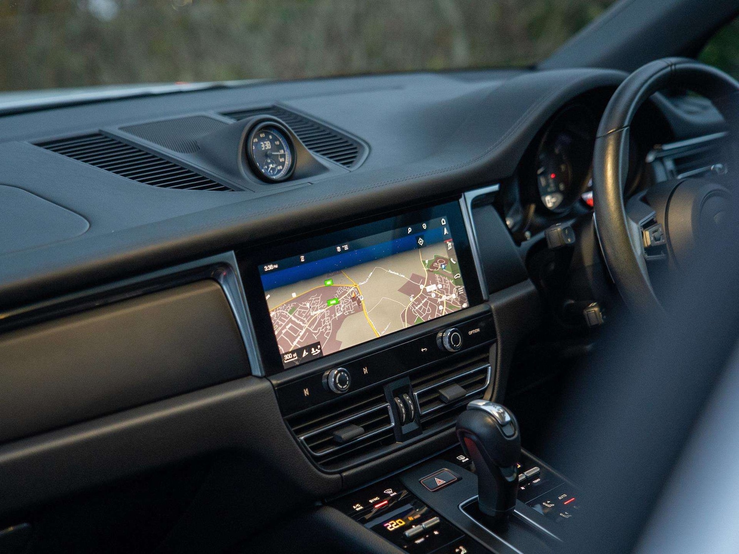 Used Porsche Macan 2022 for sale - 76955234: Photo 13