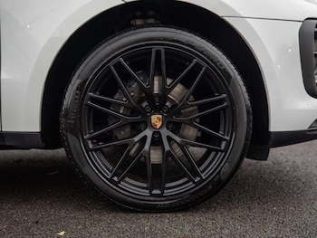 Used Porsche Macan 2022 for sale - 76955234: Photo