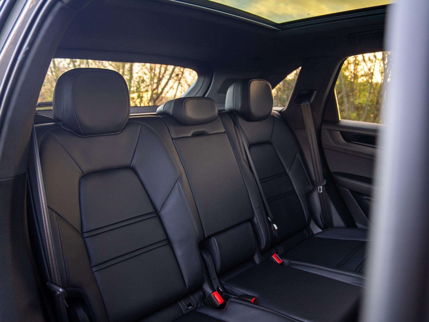 Used Porsche Cayenne 2025 for sale - 76978873: Photo 11