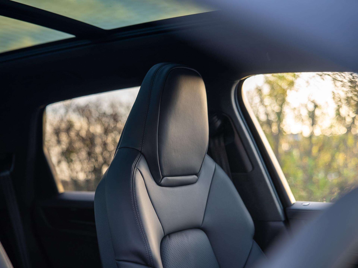 Used Porsche Cayenne 2025 for sale - 76978873: Photo 12