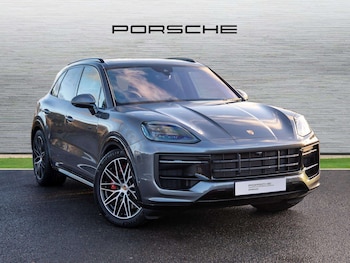 Used Porsche Cayenne 2025 for sale - 76978873: Photo