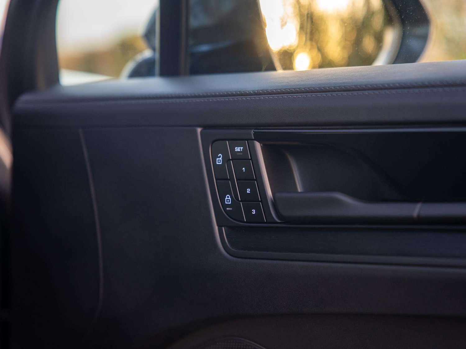 Used Porsche Cayenne 2025 for sale - 76978873: Photo 33