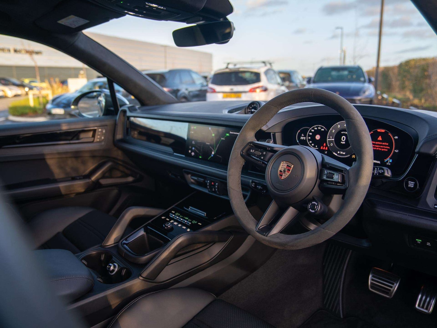 Used Porsche Cayenne 2025 for sale - 76978873: Photo 9