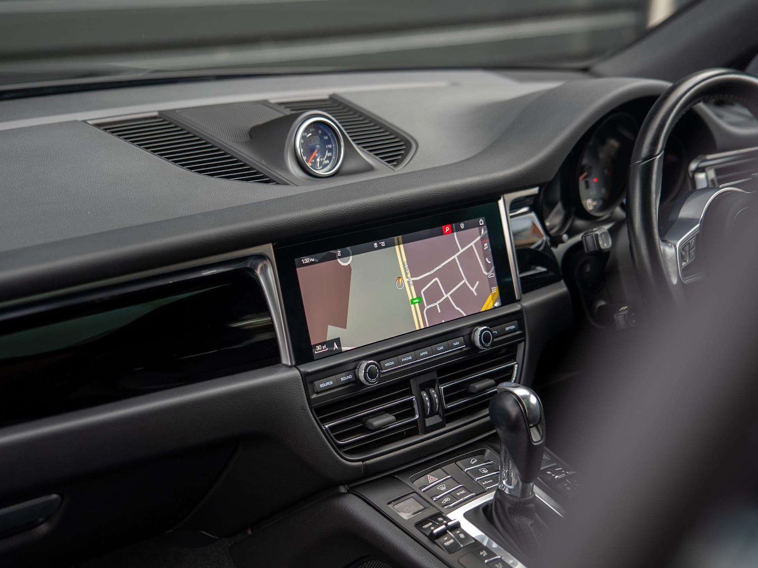 Used Porsche Macan 2019 for sale - 76421159: Photo 13