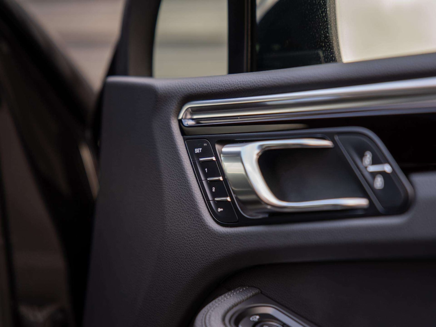 Used Porsche Macan 2019 for sale - 76421159: Photo 30