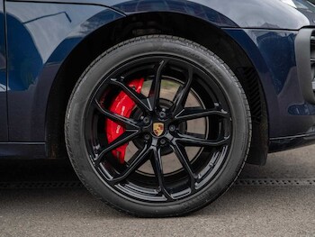 Used Porsche Macan 2023 for sale - 75535286: Photo