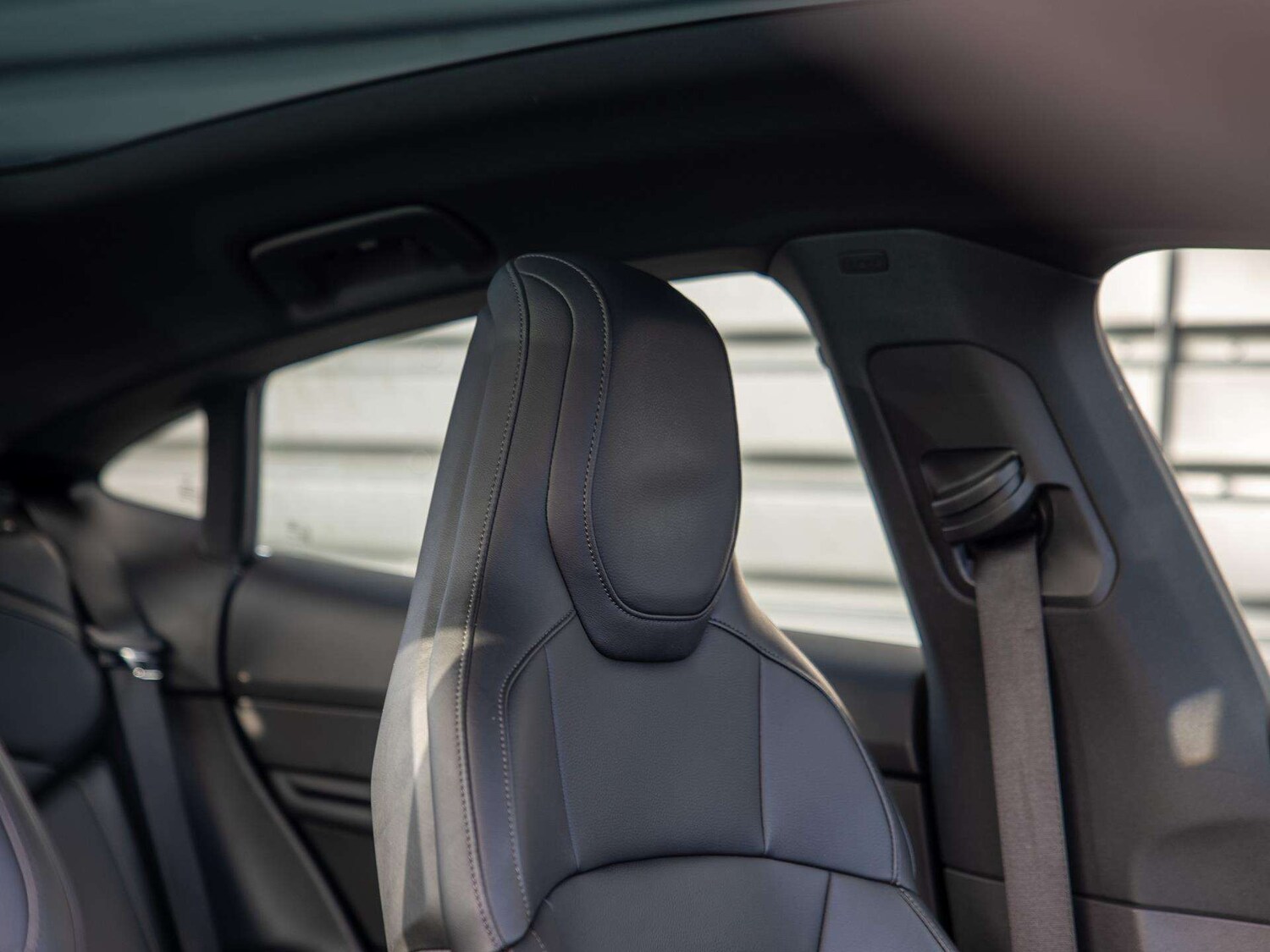 Used Porsche Taycan 2021 for sale - 77239902: Photo 11