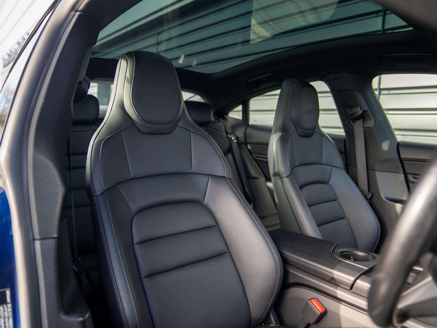 Used Porsche Taycan 2021 for sale - 77239902: Photo 9