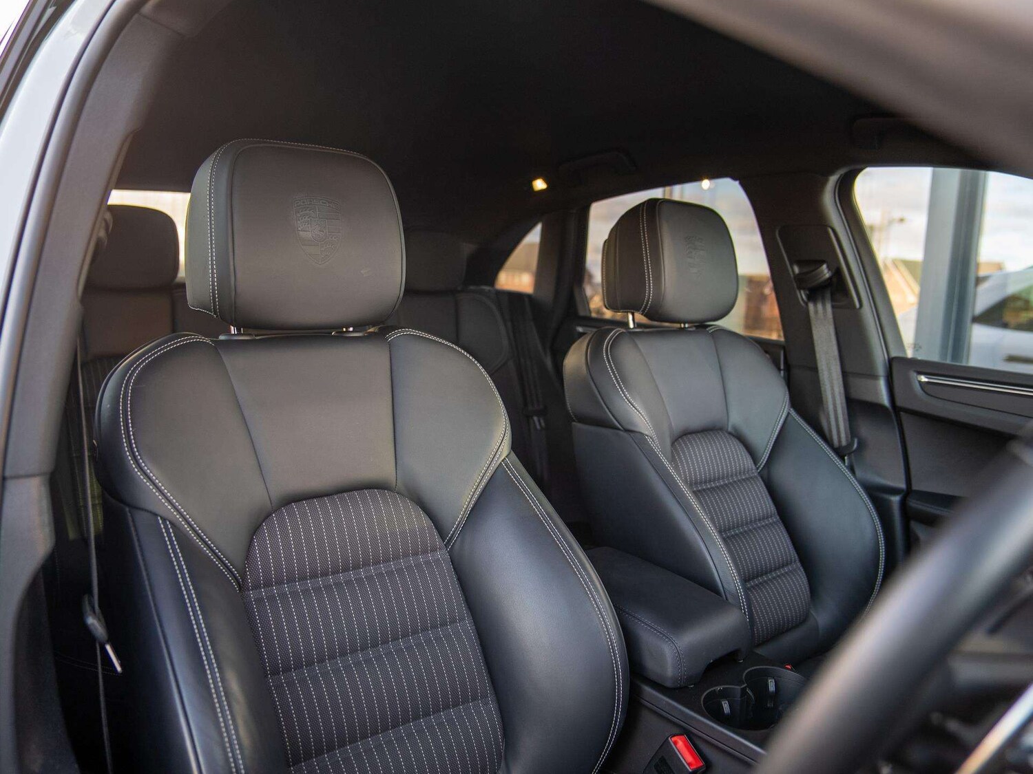 Used Porsche Macan 2022 for sale - 77686547: Photo 18