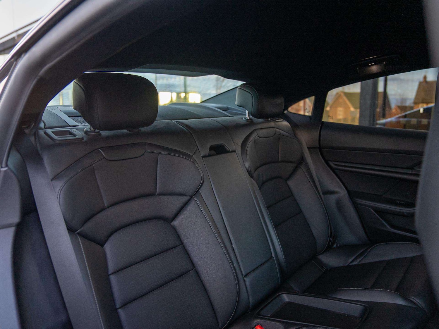 Used Porsche Taycan 2021 for sale - 77333838: Photo 11