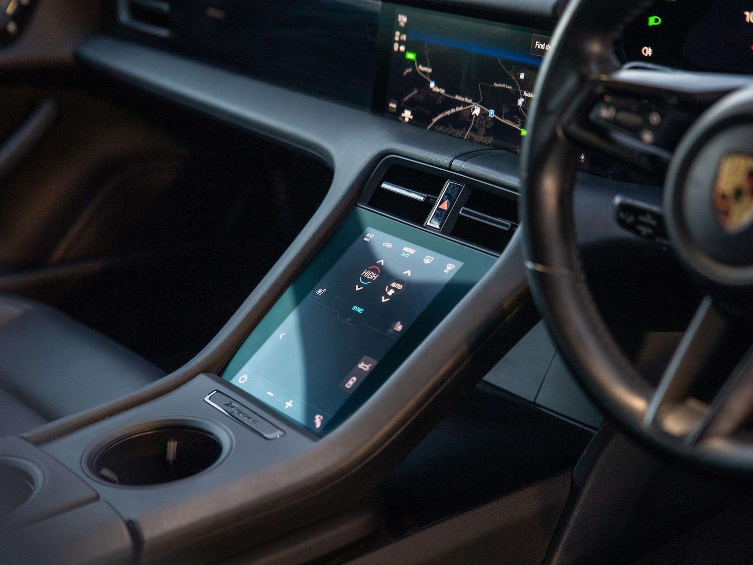 Used Porsche Taycan 2021 for sale - 77333838: Photo 13