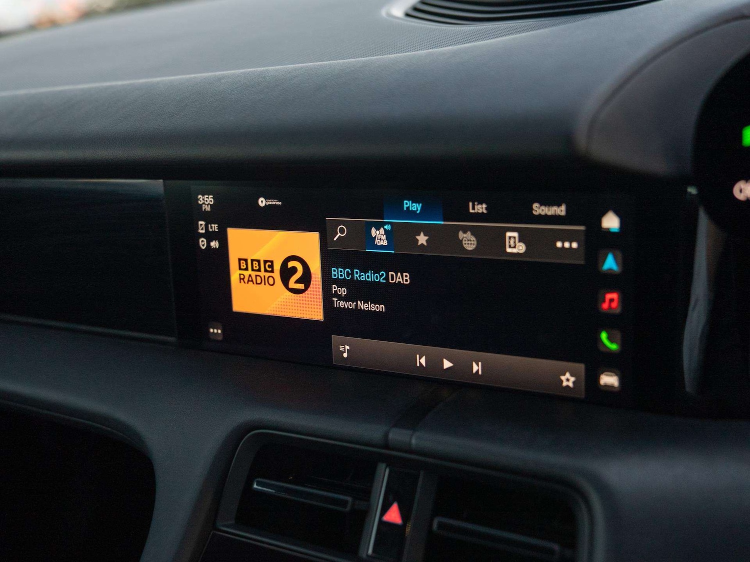 Used Porsche Taycan 2021 for sale - 77333838: Photo 15