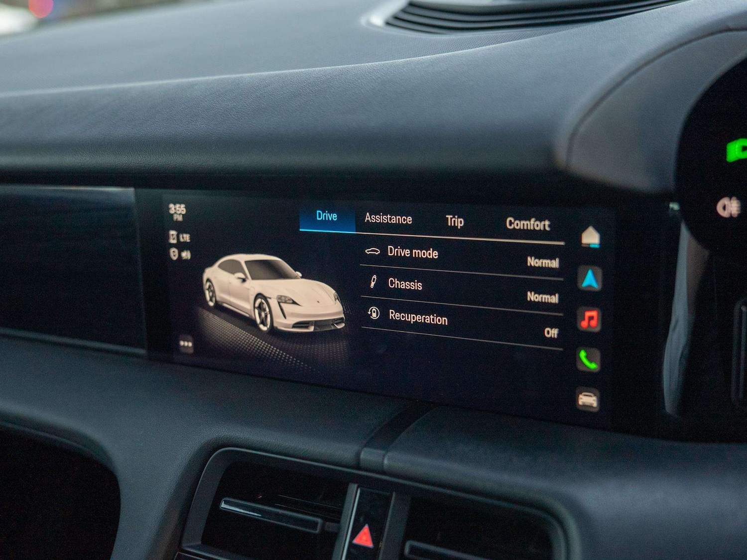 Used Porsche Taycan 2021 for sale - 77333838: Photo 21