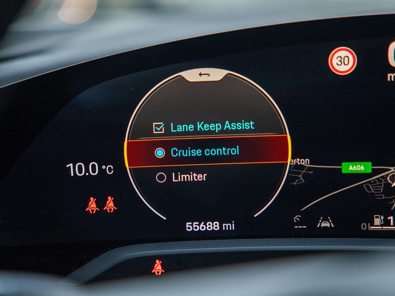 Used Porsche Taycan 2021 for sale - 77333838: Photo 24