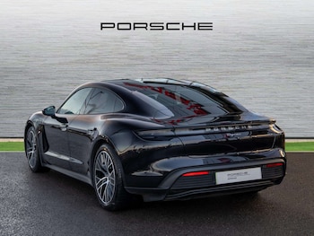 Used Porsche Taycan 2021 for sale - 77333838: Photo