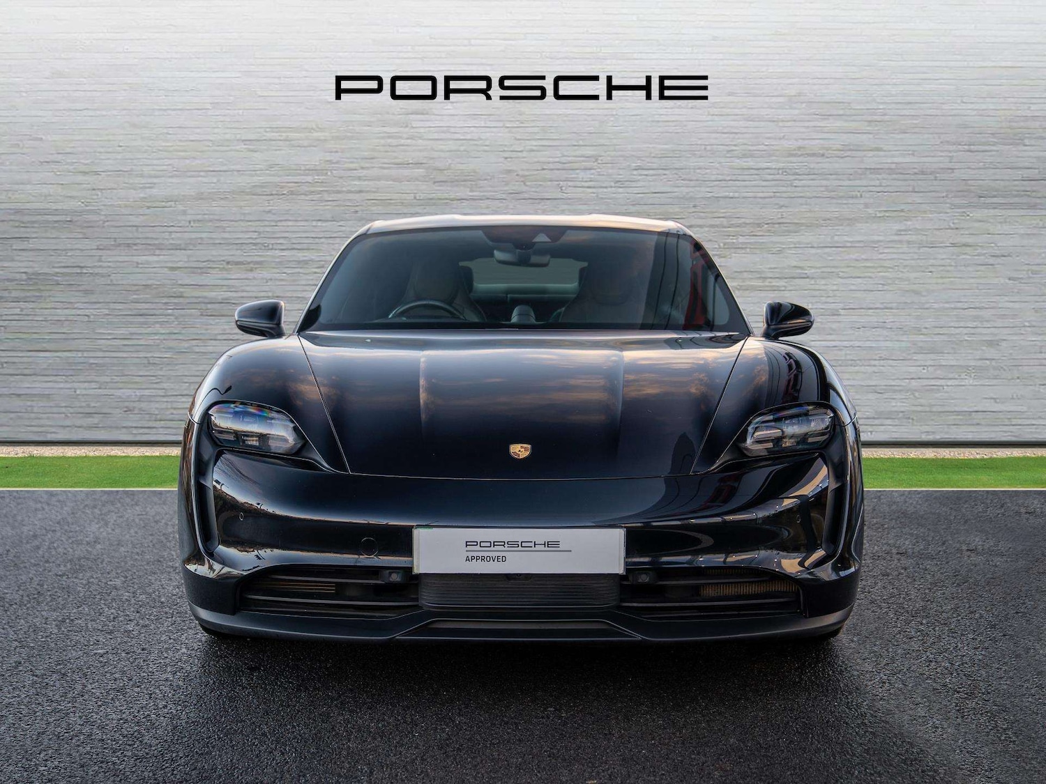 Used Porsche Taycan 2021 for sale - 77333838: Photo 6