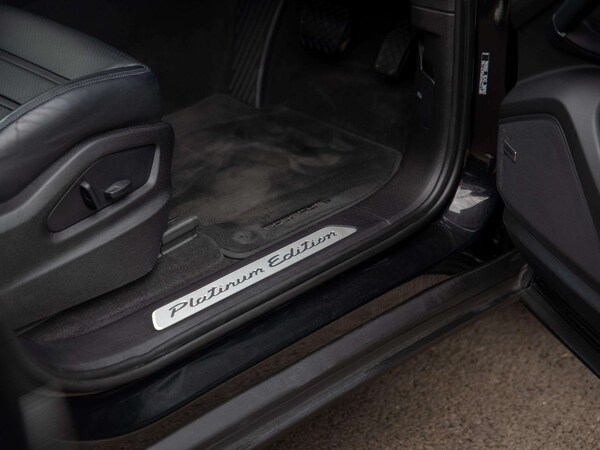 Used Porsche Cayenne 2022 for sale - 76170029: Photo 32